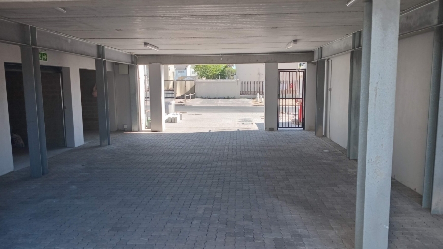 1 Bedroom Property for Sale in Table View Western Cape